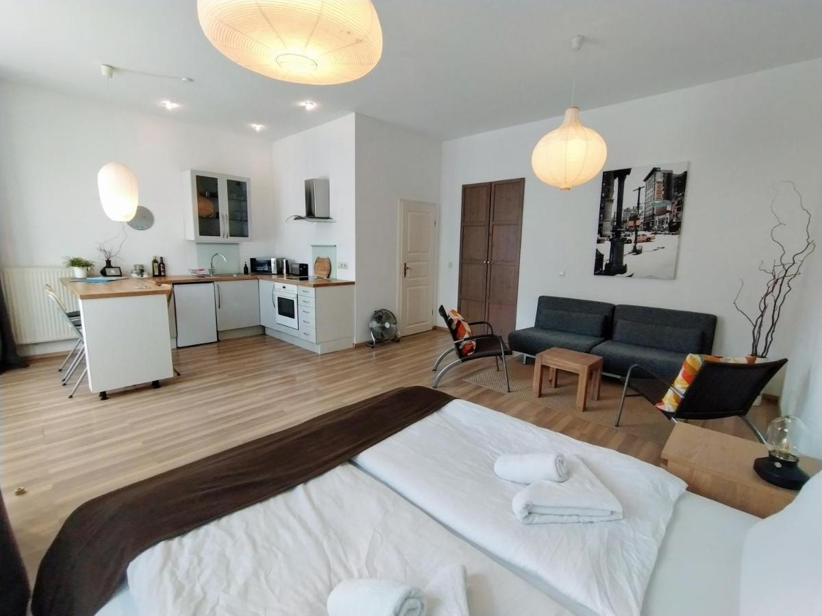 Staybearlin Prenzlauer Berg Grellstrasse * Berlino